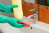 Ways to maintain your bathroom sparkling clean