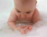3 Ways to Lessen the Stress During Your Toddler’s Bath Time