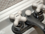 3 Ways to Avoid Bathroom Condensation